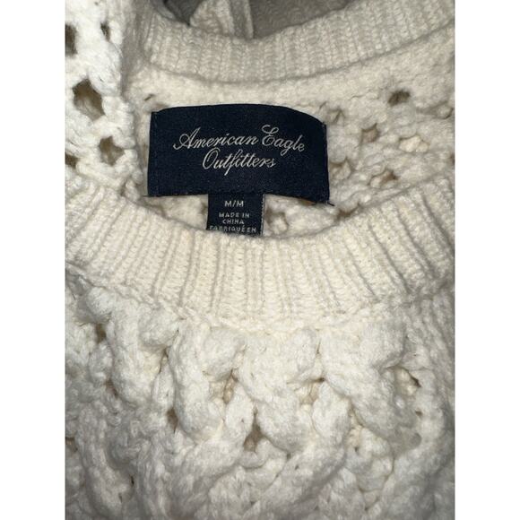 American Eagle Cream Sweater Size Medium Wool - Picture 4 of 4